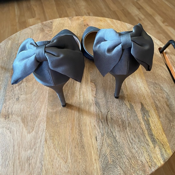 Journee Collection women’s Tanzi pointed Toe stiletto Heel pumps - Picture 3 of 10